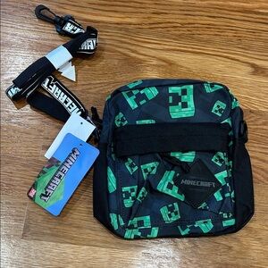 Minecraft Creeper Kids Crossbody Bag new with tags black